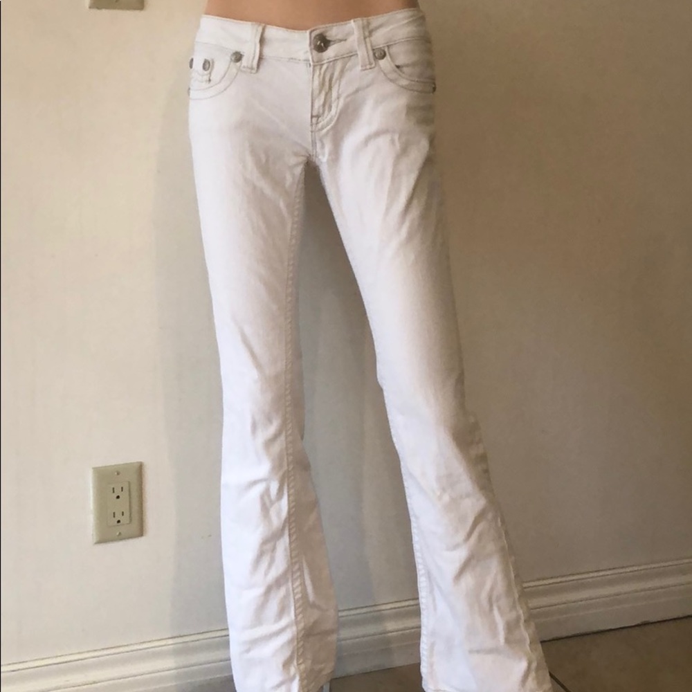 Miss Me white denim jeans